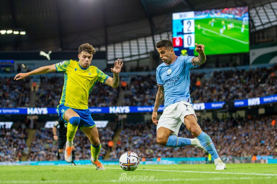 详细拆解每 详细拆解每